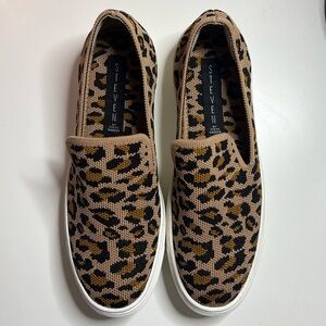 Steve Madden Slip-On Sneakers Leopard/Cheetah; Size 6.